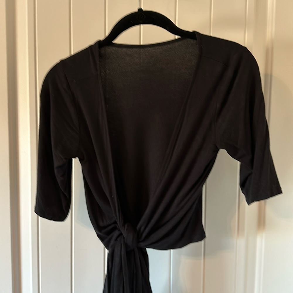 Agnes & Dora Wrap Top Black